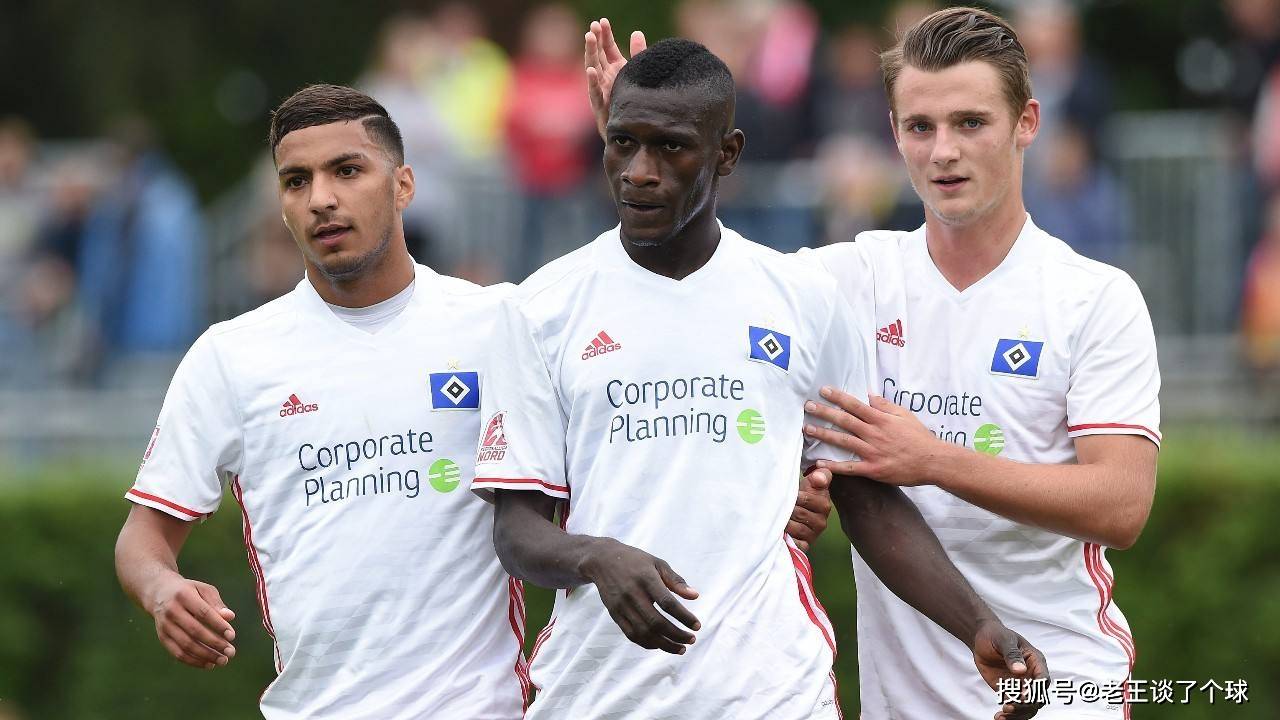 南宫旗下平台 -芝加哥公牛迎德国杯关键赛;转会期官宣签约;赛场秩序良好;阵容厚度经受考验