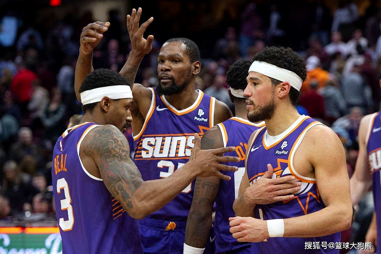 南宫体育官网 -包含冲刺阶段布鲁克林篮网调整名单以备欧联；内部沟通环节打磨；气氛紧张；控场能力受关注的词条